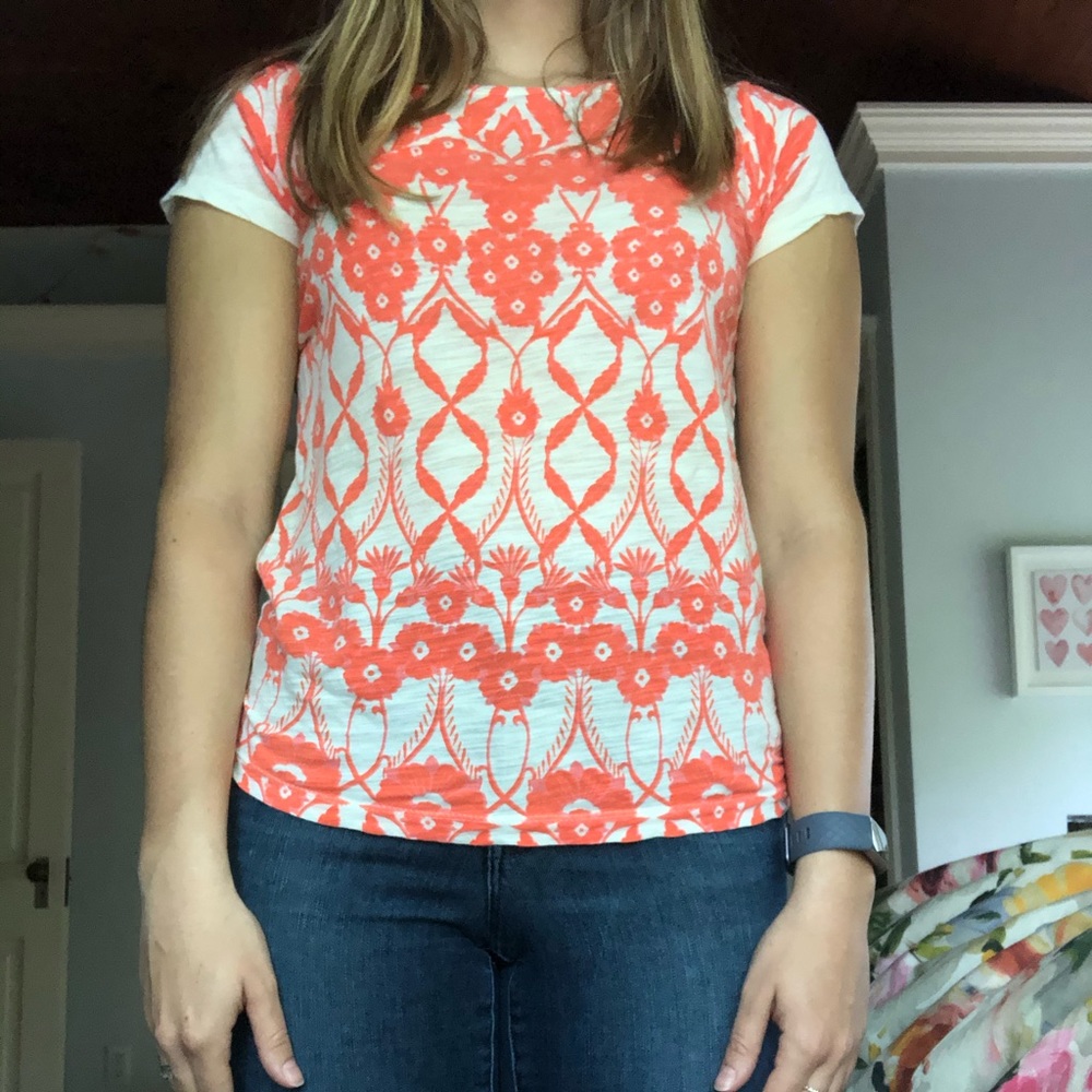 Patterned tshirt